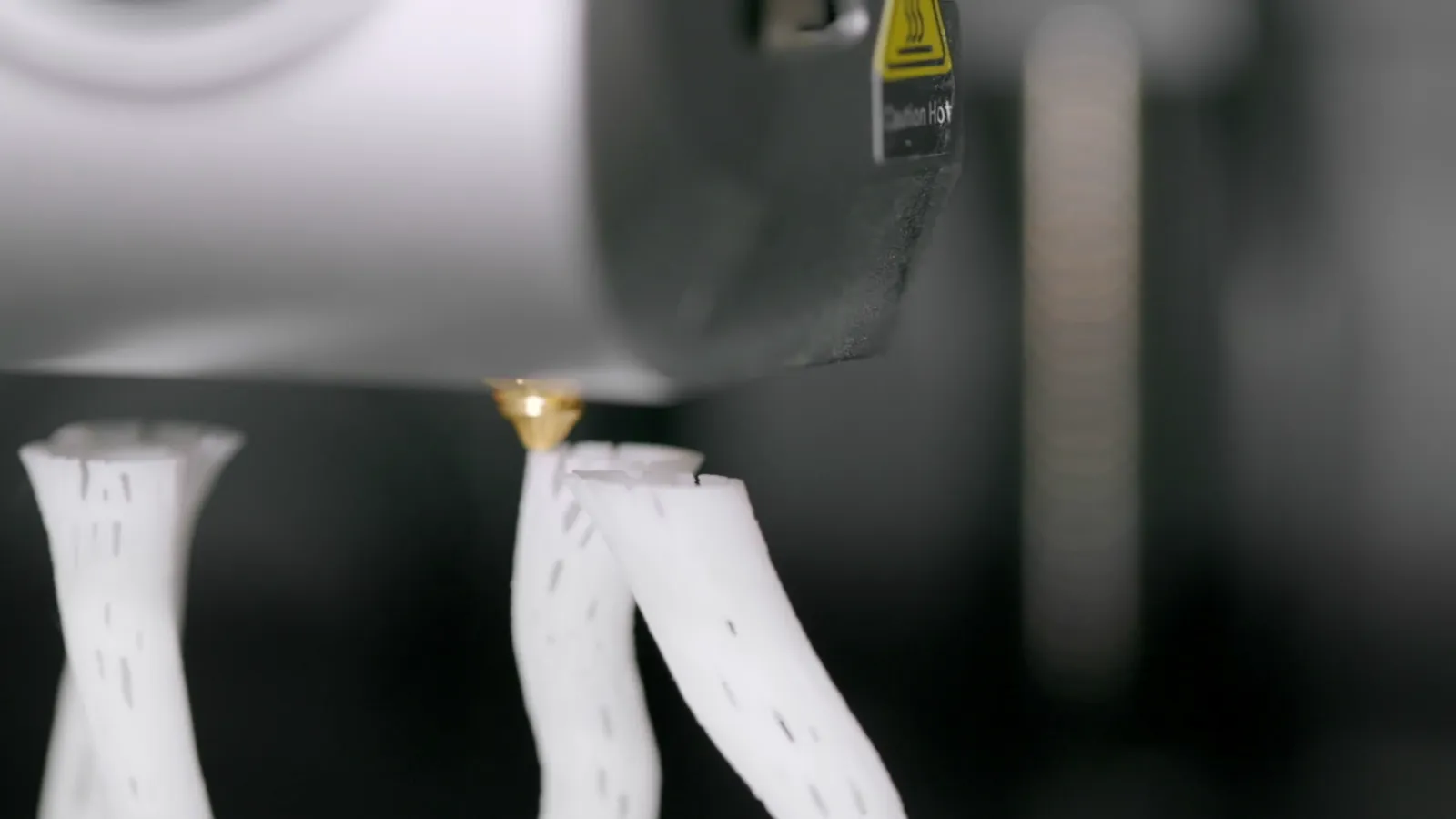 Taller de PolyAethers: impresión 3D y grabado láser de precisión
